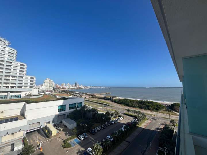 Apartamento en venta en Punta Del Este