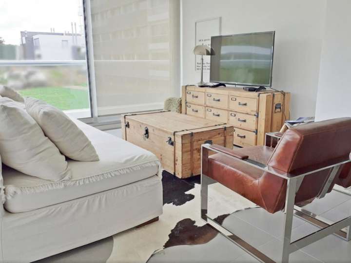 Apartamento en venta en Rambla Lorenzo Batlle Pacheco, Punta Del Este