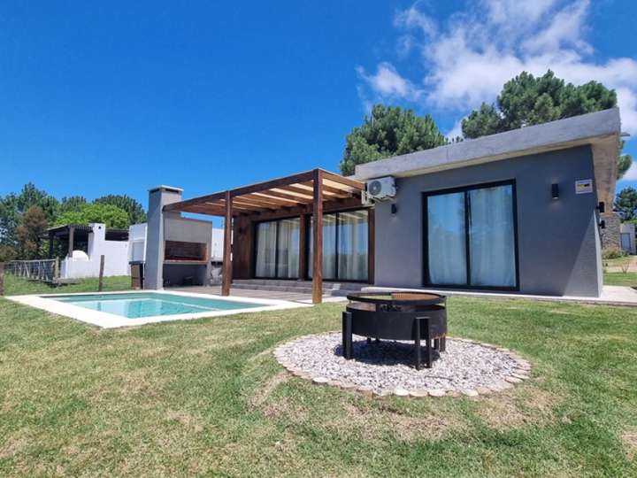 Casa en venta en Av. Primera Punta Colorada, Maldonado