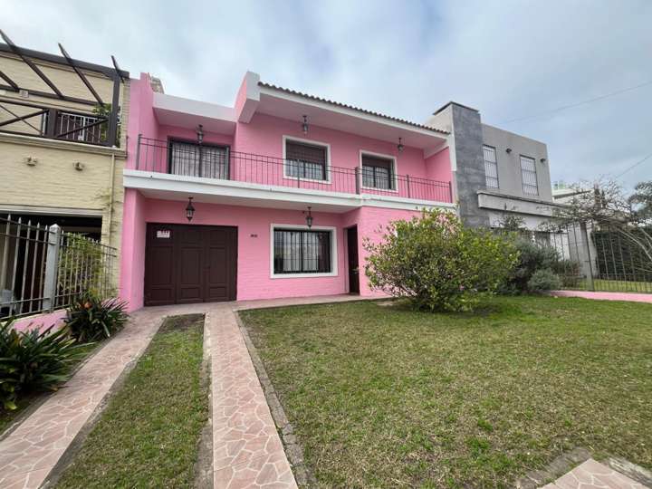 Casa en venta en Friburgo, Montevideo