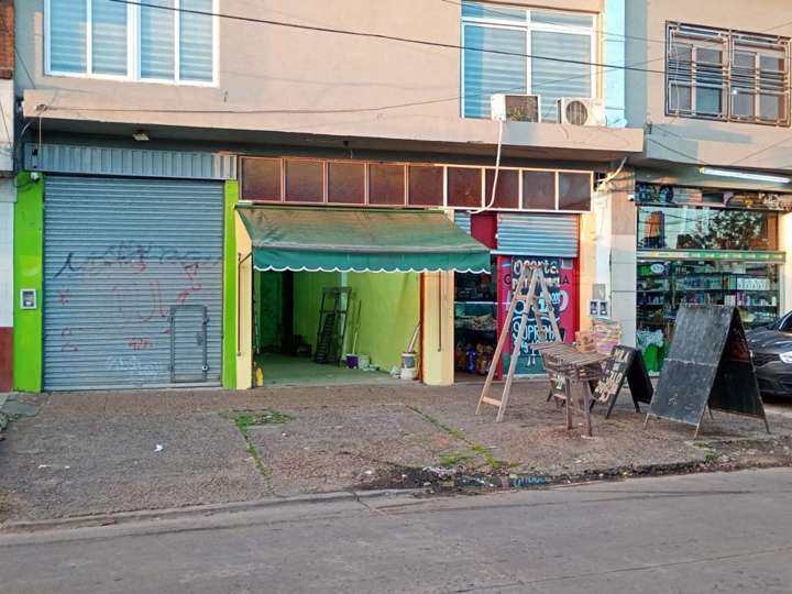 Comercial / Tienda en alquiler en Eduardo Muñiz, Buenos Aires