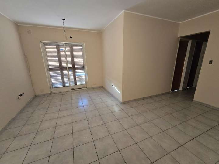 Departamento en venta en Ramón Santamarina, El Jagüel