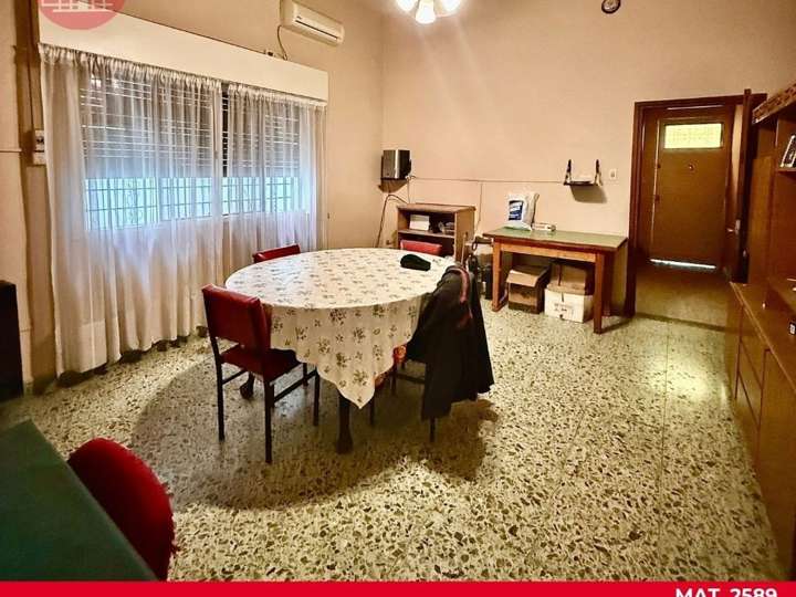 Casa en venta en 628 - Miguel de Azcuénaga, 4650, Buenos Aires