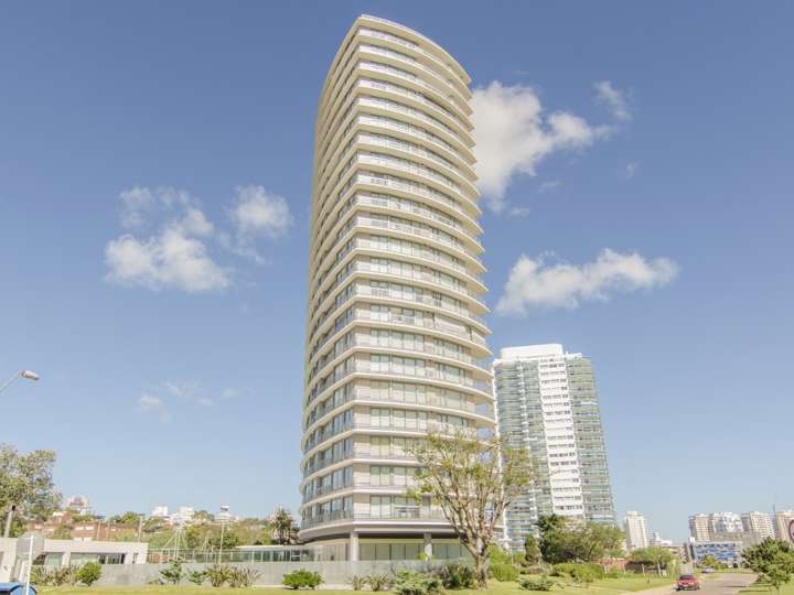 Apartamento en venta en Pernambuco, Punta Del Este