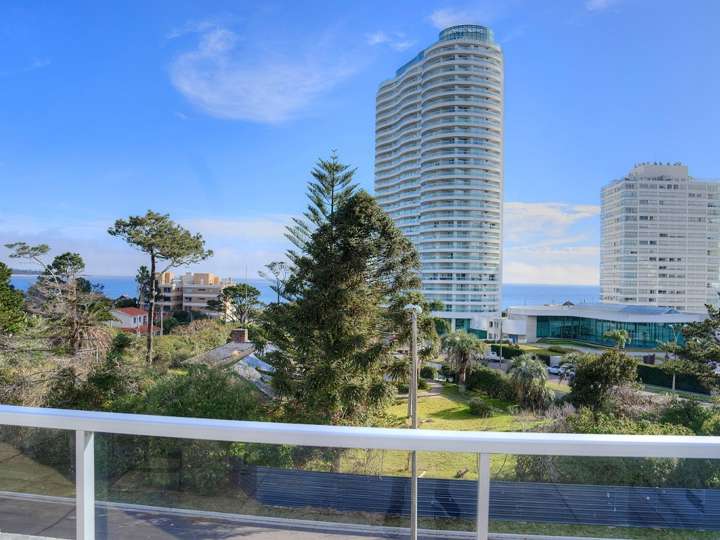 Apartamento en venta en Punta Del Este
