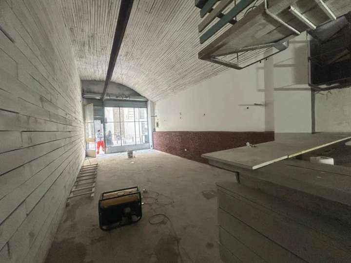 Comercial / Tienda en venta en Colón, Montevideo