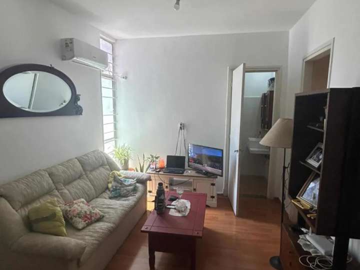 Apartamento en venta en Mercedes, Montevideo