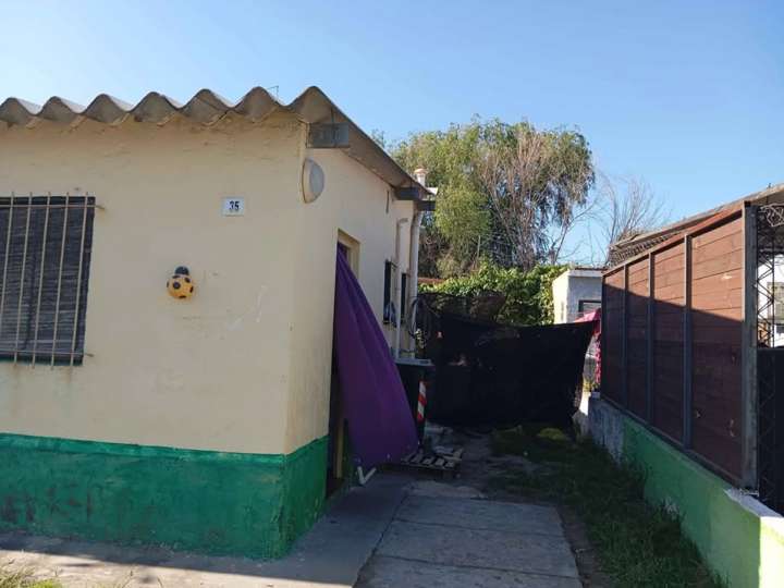 Casa en venta en Carmelo René González, Sauce