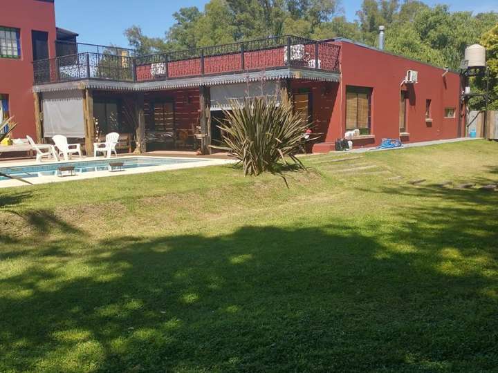 Casa adosada en venta en Avenida General San Martín, Buenos Aires