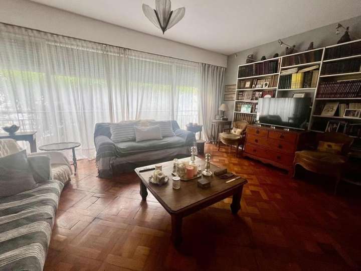 Departamento en venta en Viamonte, 2210, Ciudad Autónoma de Buenos Aires