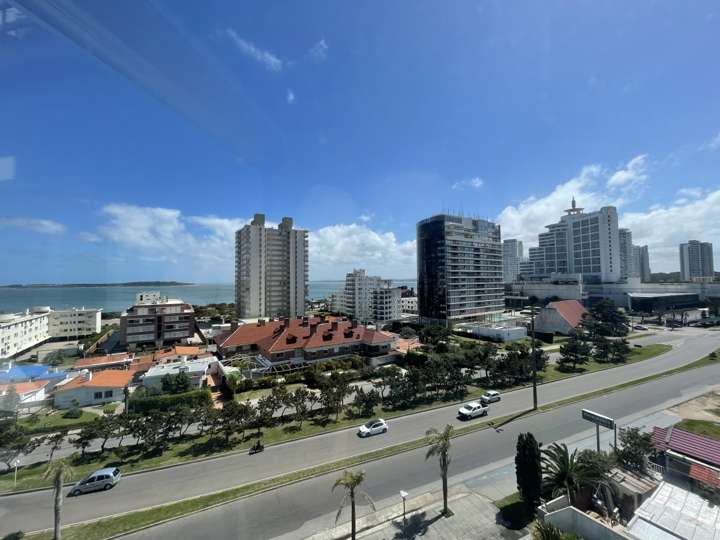 Apartamento en venta en Punta Del Este