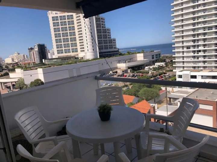 Apartamento en venta en Punta Del Este