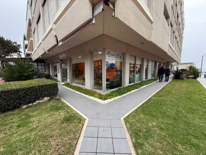 Comercial / Tienda en venta en Los Arrecifes (Calle 25), Punta Del Este