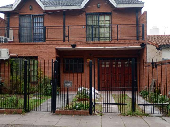 Casa en alquiler en Eduardo Muñiz, Buenos Aires
