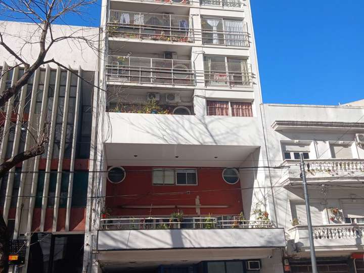 Departamento en venta en Avenida Teniente General Donato Álvarez, 2129, Ciudad Autónoma de Buenos Aires