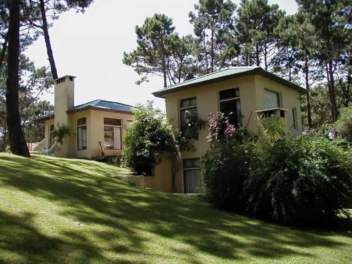 Casa en venta en Avenida Jaureguiberry, Maldonado