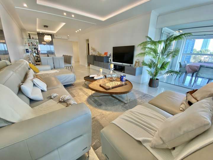 Apartamento en venta en Punta Del Este