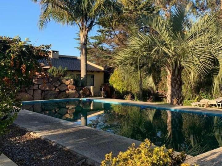 Casa en venta en Pinares, Maldonado