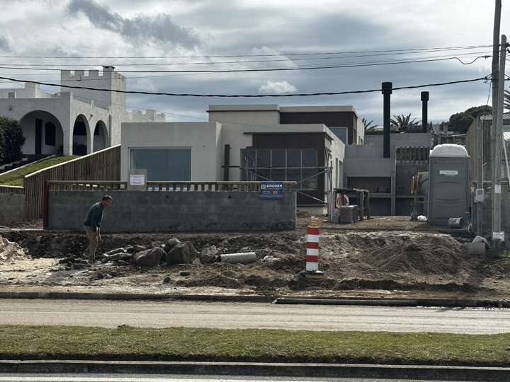 Casa en venta en Rambla Costanera, Piriápolis