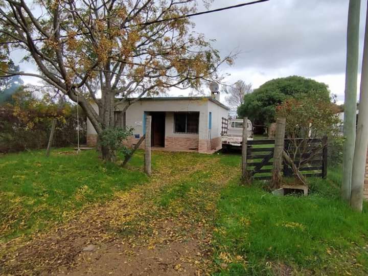 Casa en venta en Calle 10, Las Toscas