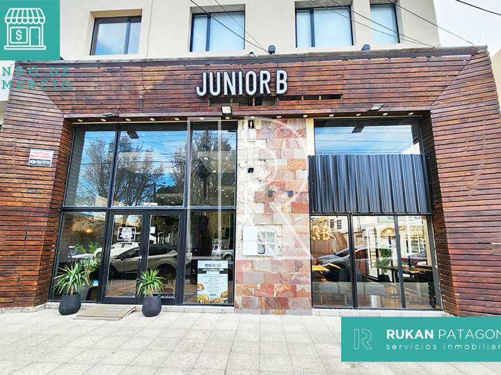 Comercial / Tienda en venta en Hipólito Yrigoyen, 46, Santa Cruz