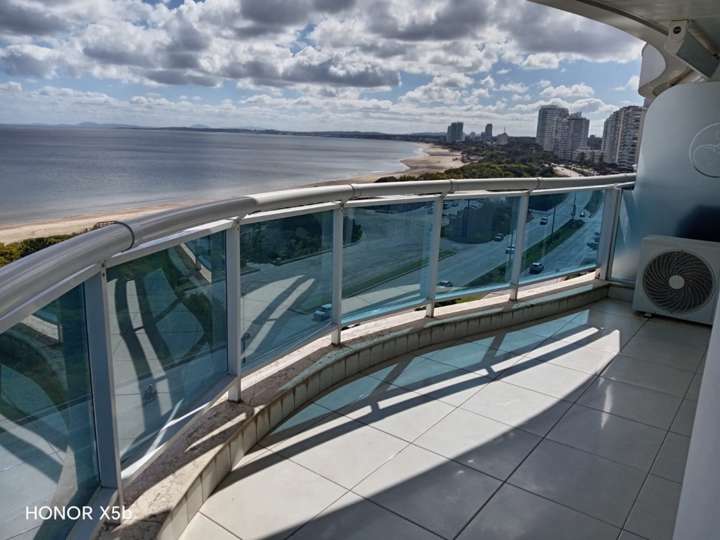 Apartamento en venta en Punta Del Este