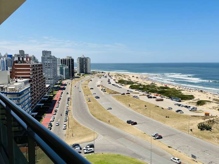 Apartamento en venta en Punta Del Este