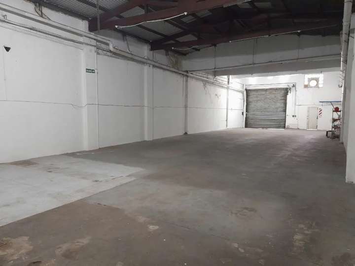 Comercial / Tienda en venta en Yapeyú, 101, Villa Sarmiento