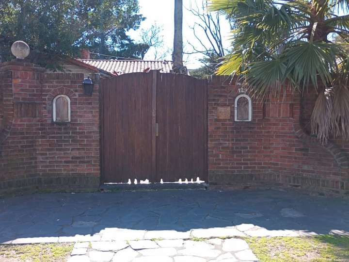 Terreno en venta en Paysandú, 1600, Buenos Aires