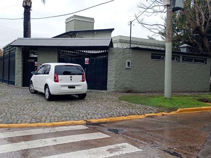 Casa en venta en Fragio, 1001, Buenos Aires