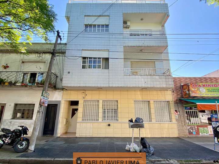 Departamento en venta en 620 - Esteban Merlo, 4802, Buenos Aires