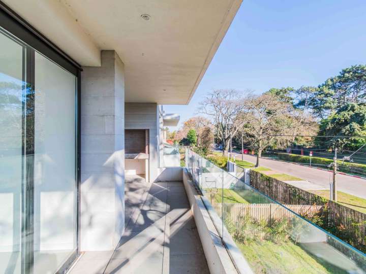 Apartamento en venta en Carrasco Norte, Montevideo