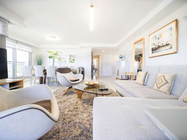 Apartamento en venta en Punta Del Este