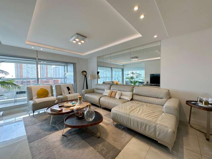 Apartamento en venta en Rambla Doctor Claudio Williman, Maldonado