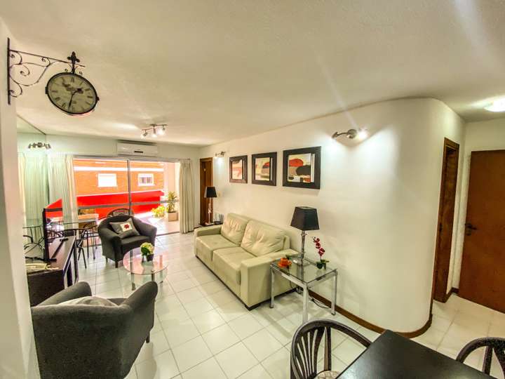 Apartamento en venta en Avenida Chiverta, Punta Del Este