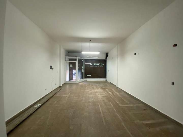 Comercial / Tienda en venta en Pavón, 2590, Ciudad Autónoma de Buenos Aires