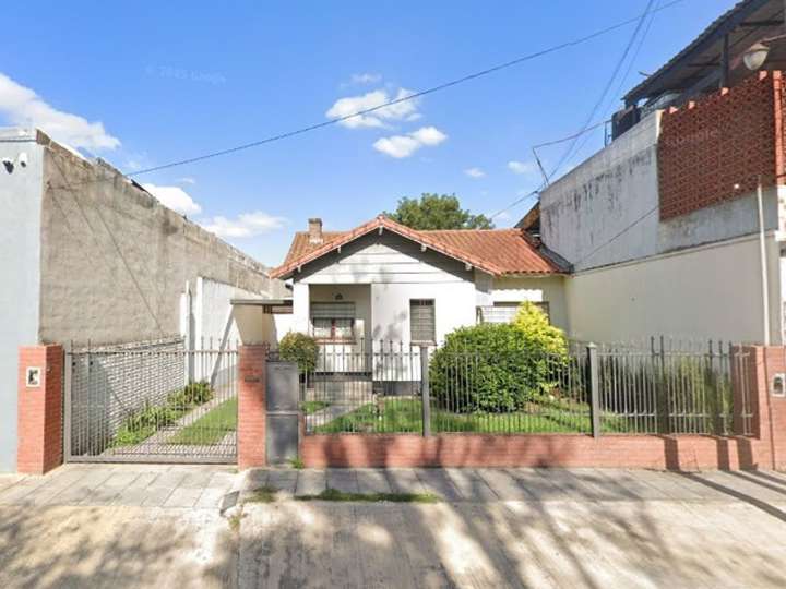 Casa en venta en Coronel Lezica, 709, Villa Luzuriaga