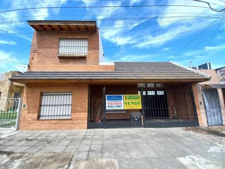 Casa en venta en Mercedes Álvarez, 1935, El Palomar