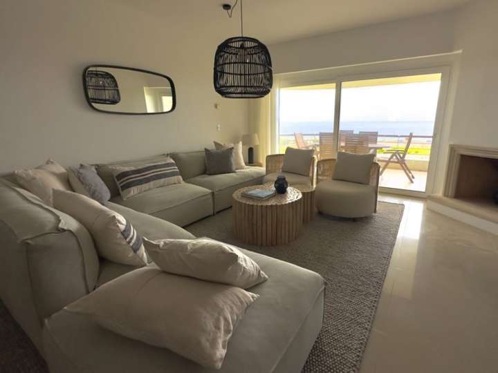 Apartamento en alquiler en Punta Del Este