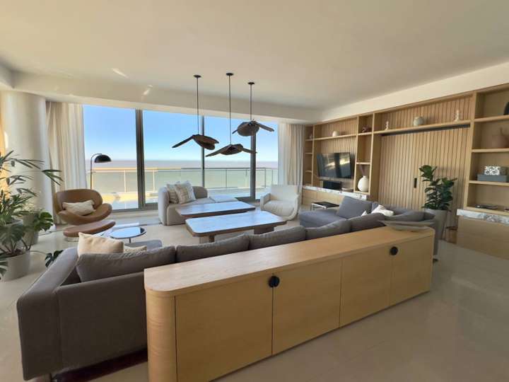 Apartamento en venta en Punta Del Este