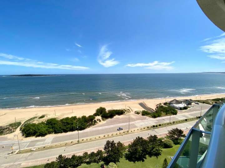 Apartamento en alquiler en Punta Del Este