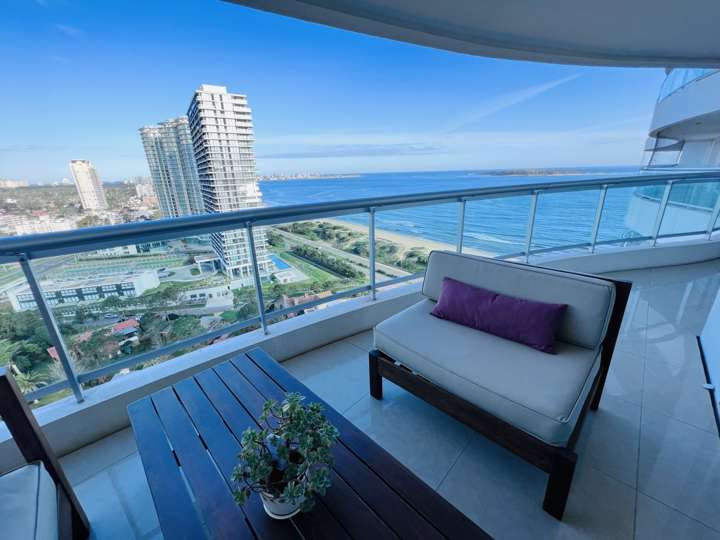 Apartamento en venta en Punta Del Este