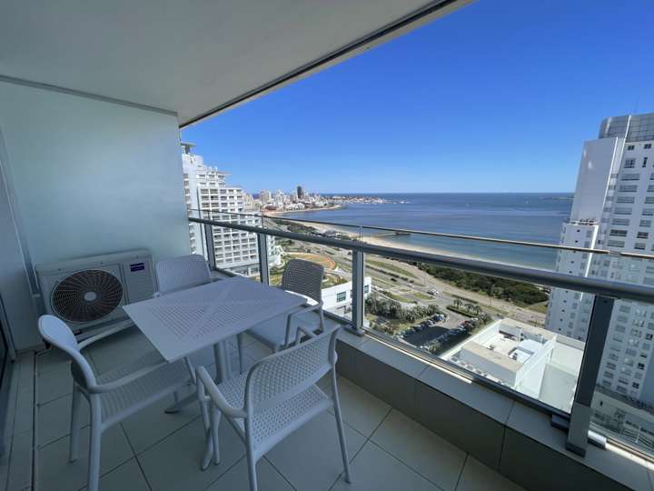 Apartamento en venta en Yolo, Punta Del Este