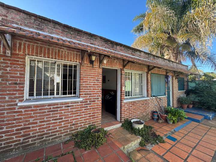 Casa en venta en Pestalozzi, Montevideo