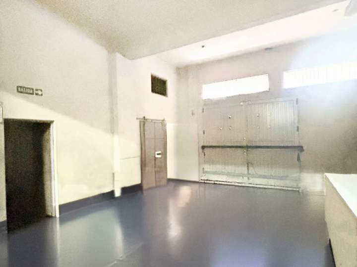 Comercial / Tienda en venta en Echeandia, 3001, Ciudad Autónoma de Buenos Aires