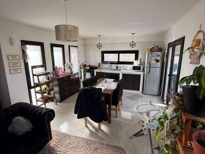 Casa en venta en Departamento General Roca, Río Negro