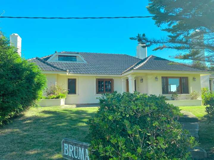 Casa en venta en Pinares, Maldonado