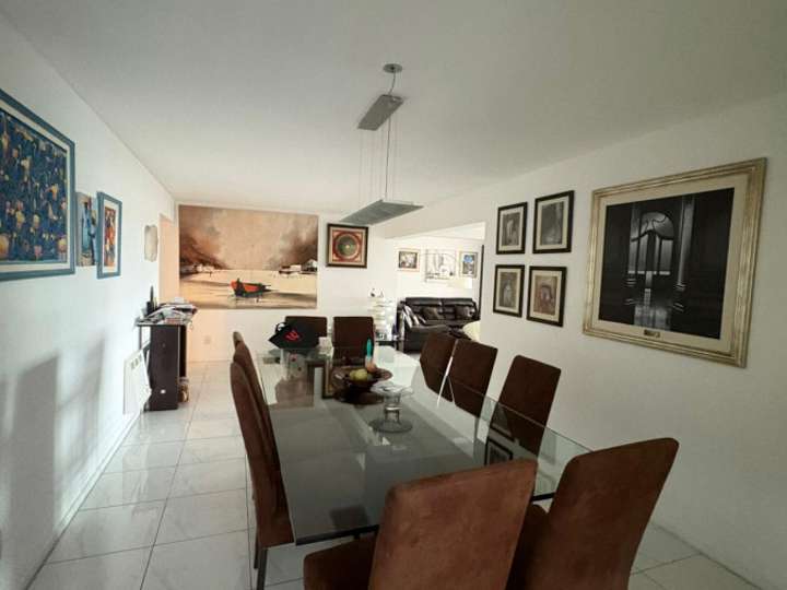 Apartamento en venta en Avenida Franklin Delano Roosevelt, Maldonado