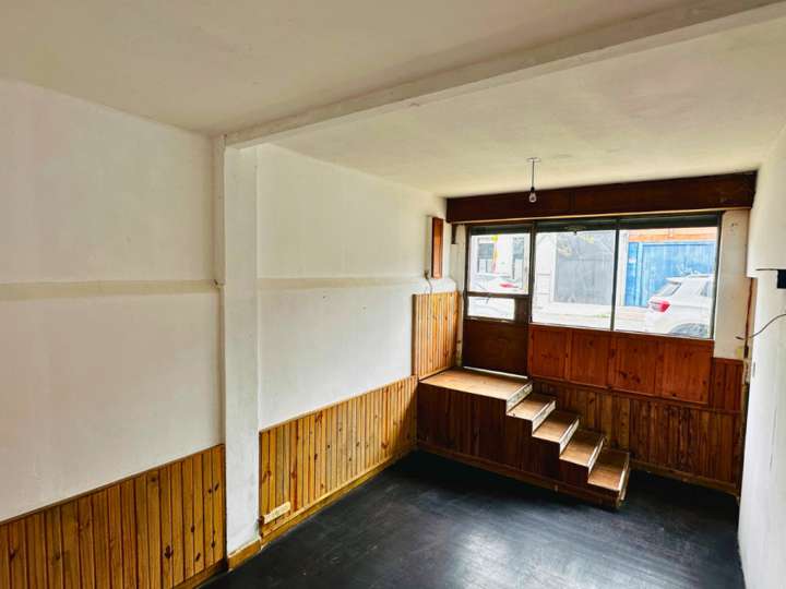 Comercial / Tienda en venta en Isla de Flores, Montevideo