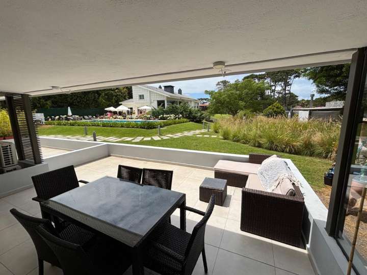 Apartamento en venta en Le Mans, Maldonado